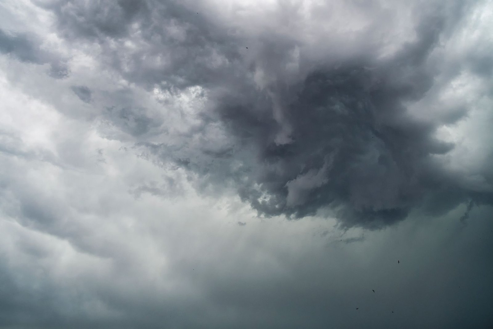 Nubes oscuras de tormenta, fotografía ilustrativa